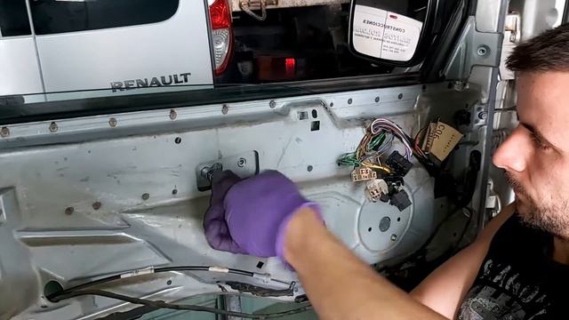 ?Como desmontar el Elevalunas de mercedes VITO? | PASO A PASO смотреть онлайн