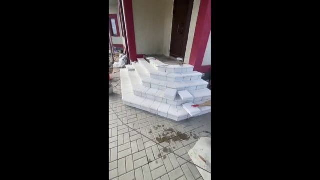 Мраморная плитка наружной поверхности от компании MRAMSTRONG