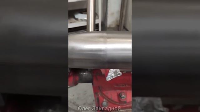 Сварка ТРУБЫ. ЧЕМ ЛУЧШЕ РЕЗАТЬ ТРУБЫ И КАК И ЧЕМ ЗАЧИСТИТЬ ШОВ В ТРУДНОДОСТУПНЫХ МЕСТАХ смотреть онлайн