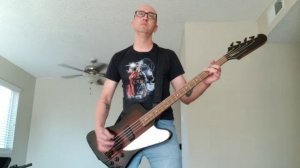 Motley Crue- knock 'em dead kid (bass cover)