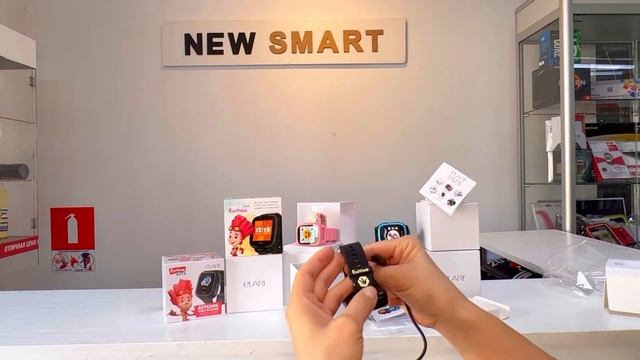 Обзор- распаковка детские #часы - #телефон #ELARI смотреть онлайн