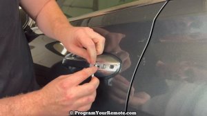 2020 - 2022 Hyundai Palisade - How to Unlock, Open & Start With Dead Remote Key Fob Battery