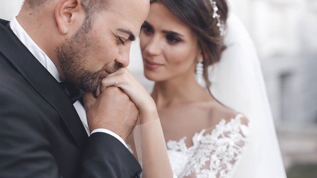 Свадебная фотосессия изнутри. Нежная свадьба. Фотограф Юрий Голяк Beautiful wedding backstage смотреть онлайн