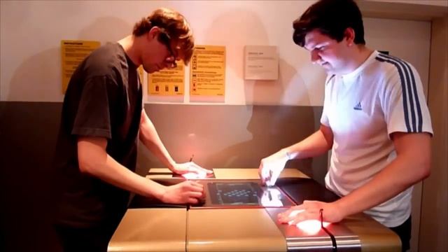 Computer Games Museum Berlin - Painstation Battle 2 смотреть онлайн