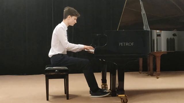 Оржеховский Даниил, 14 лет: Э. Григ Свадебный день в Трольхаугене смотреть онлайн