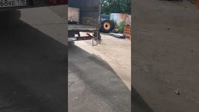 Погрузка тормозной камеры тип 24/24 100-3519200 смотреть онлайн