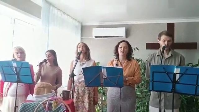 снова год пролетел, день Жатвы настал.... восхваление церкви Путь Христа смотреть онлайн