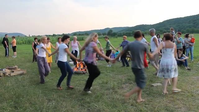 Танцы у костра на Ивана Купала 2013 - санаторий "Боржава" смотреть онлайн