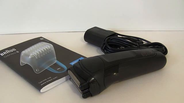 ОНЛАЙН ТРЕЙД.РУ Электробритва Braun 300s Series 3 Код товара: 733326