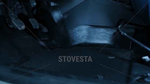 Lada XRay - установка накладок на ковролин смотреть онлайн