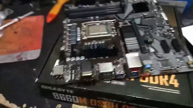 Intel 12th Gen Core I5-12400