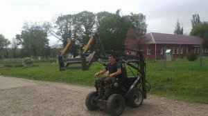 Самодельный мини погрузчик на гидроприводеБортоповоротный мини погрузчик ходовые испытания