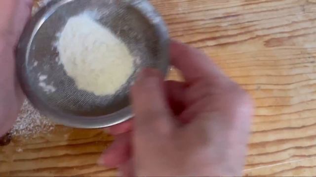 Настоящие КРЫМСКИЕ ЧЕБУРЕКИ! Рецепт крымской татарки! Хрустящее тесто! Yaltafamily Vlog из кухни смотреть онлайн