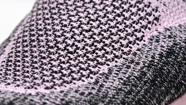 Women’s Nike Odyssey React Flyknit 2 "Pink Foam" Women's Running Shoe смотреть онлайн