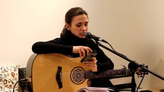 Екатерина Яшникова - стих "У Алёши едет крыша" (Москва, 01.04.2017) смотреть онлайн