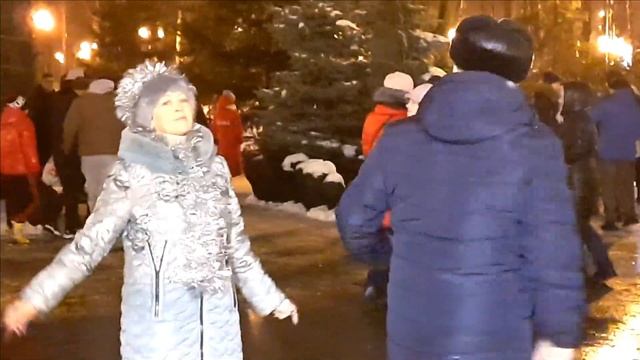 СНОГШИБАТЕЛЬНАЯ ЖЕНЩИНА МОЯ смотреть онлайн