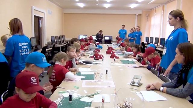 Финал чемпионата KidSkills 6+ Графический дизайн (2 день) смотреть онлайн