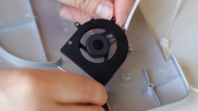 NEW TILT Stealth: The Ultimate MacBook Pro Cooling Pad смотреть онлайн