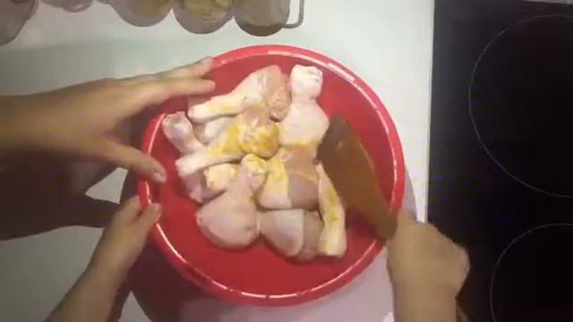 Куриные голени в сливках. Готовим с дочкой ? смотреть онлайн