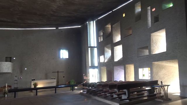 Chapelle de Ronchamp par Le Corbusier смотреть онлайн