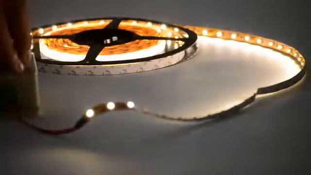 5M SMD 3528 300 LED Strip Light Warm White Non-Waterproof смотреть онлайн