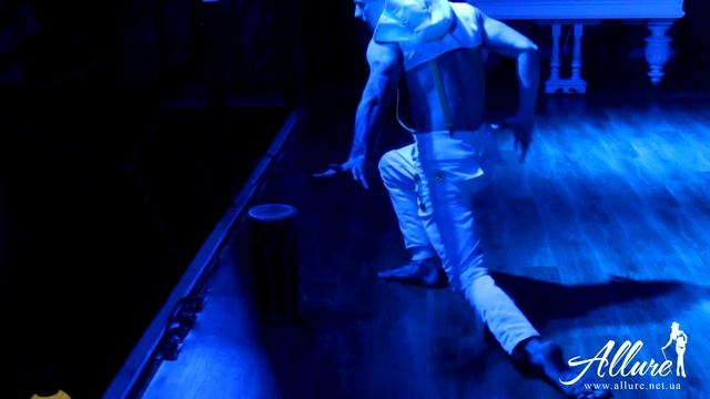 Pole Dance.6лет школе Allure. Иванский Дмитрий - "Мигалу" смотреть онлайн