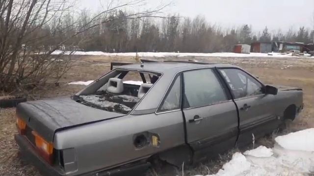 Брошенные ГАЗ-3129 , АУДИ 100, ВАЗ