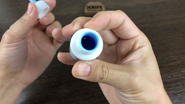 Масло для ухода за ножом "Blue Lube Lubricant" 983900F от Benchmade смотреть онлайн