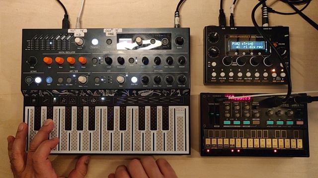 #jamuary2023 Day 22: Micro Maschines (MicroFreak and MicroMonsta2 feat Volca FM) смотреть онлайн