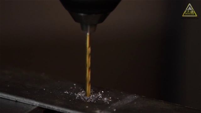 Дрель HITACHI D10VF смотреть онлайн