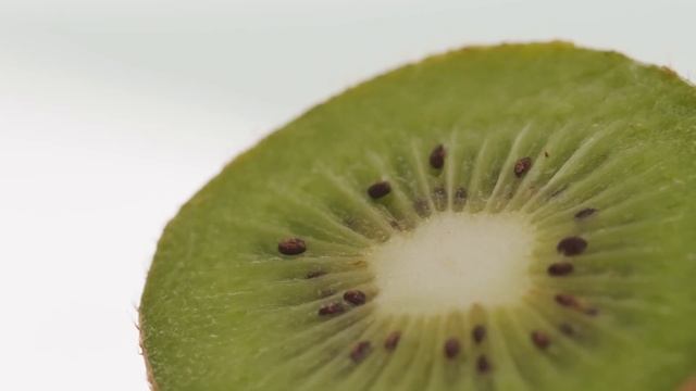 Вред киви — 10 побочных действий киви