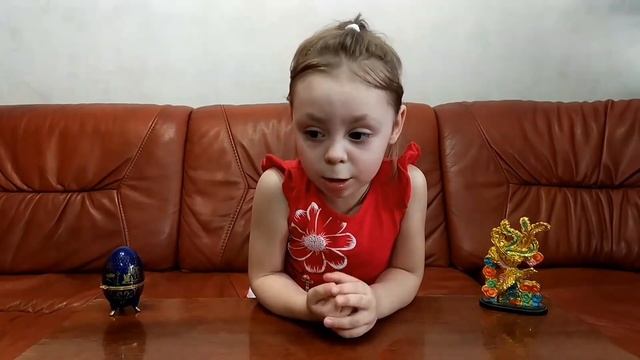 Ева рассказывает Зачем взрослые ходят на работу? | Взрослое по-детски смотреть онлайн