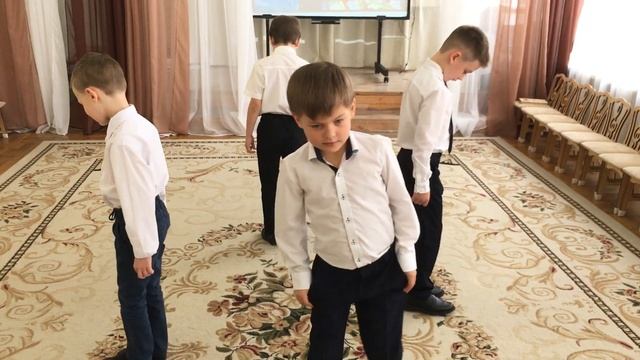 Студия художественного слова «Славяна». Стихотворение «Мальчики» смотреть онлайн