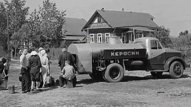 "КАК МЫ ЖИЛИ".. (Томск на старой фотографии, муз. "Dixi-Balls" - Фантазия на Русские народные песни смотреть онлайн