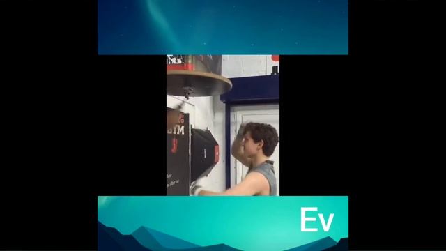 Tom Holland workout. Тренировка человека паука. смотреть онлайн