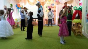 Никиткин выпускной - Маленькая страна(танец)