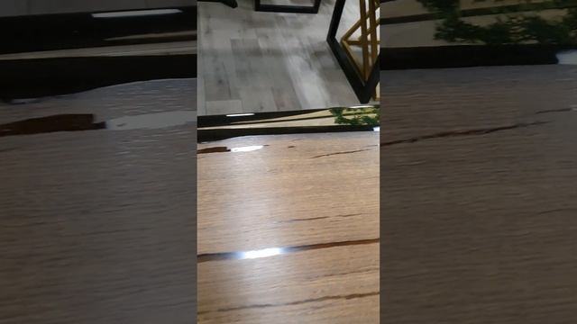 Большой стол из массива мореного дуба. Мореный дуб. смотреть онлайн