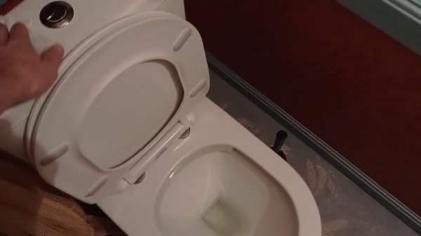 Azario Безободковый унитаз, Отличное качество смыва