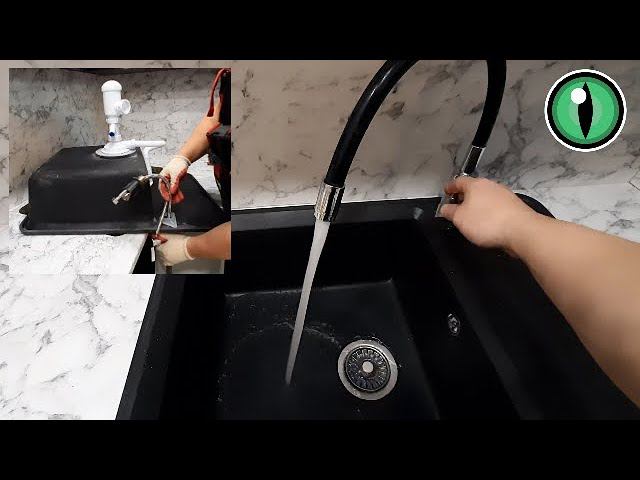 Установка смесителя на кухне в каменную мойку. Выбивание отверстия. смотреть онлайн