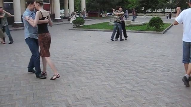 Tango Argentina Chisinau i Club Argentinskogo Tango. Open air 14/06/2014 смотреть онлайн