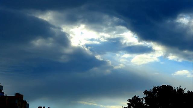 Небо Перед Дождем. Тучи Затягивают Небо. Пасмурная Погода Перед Дождем. Футажи для видеомонтажа смотреть онлайн