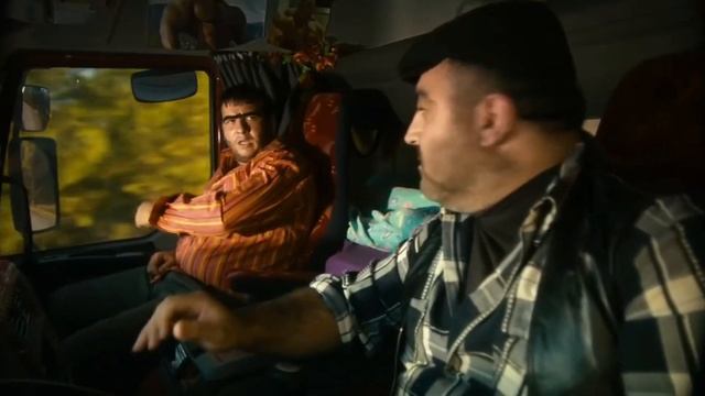 siktir git adamın asabını bozma çek sağa - Recep İvedik смотреть онлайн