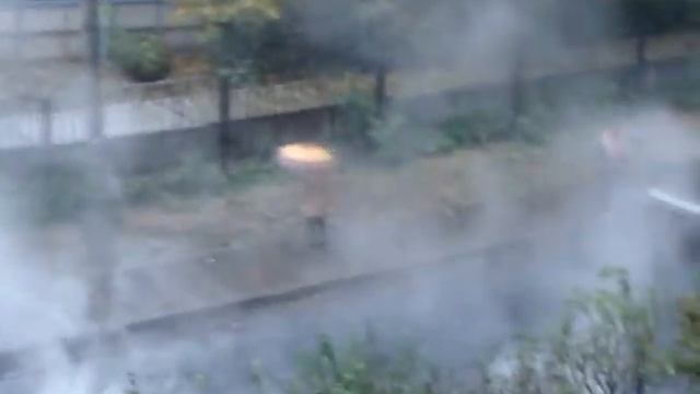 Люберцы, ул.Авиаторов, асфальт в лужу смотреть онлайн