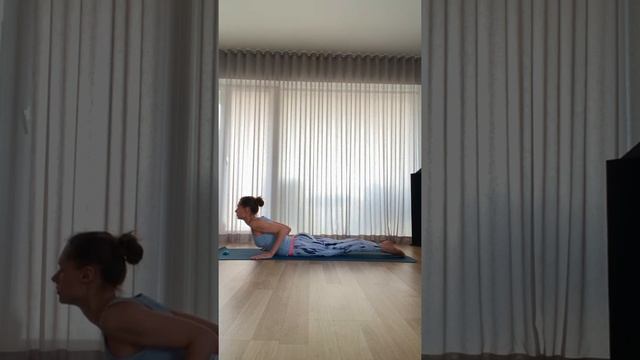 Утренняя разминка. Йога смотреть онлайн