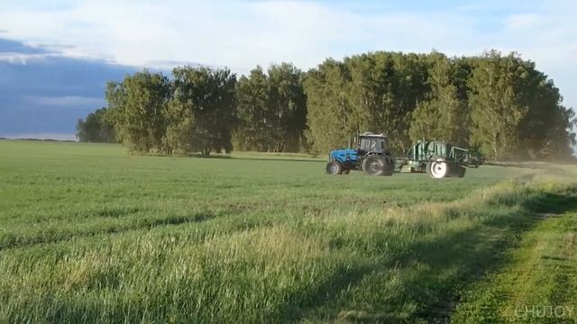 Гварта-6, МТЗ1221, МТЗ 80 Обработка полей гербицидами.
