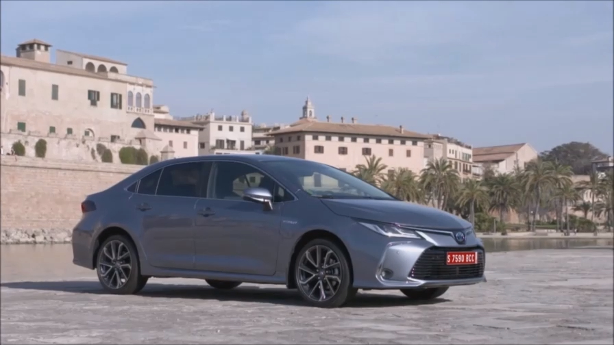 2020 Toyota Corolla Hybrid - седан объявил экономию топлива !! смотреть онлайн