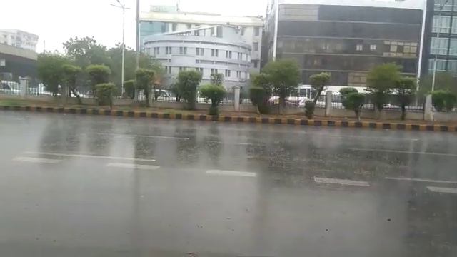 Karachi Rain Different Areas смотреть онлайн