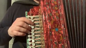 УПРАЖНЕНИЯ НА ГАРМОНИ ДЛЯ РАЗВИТИЯ ТЕХНИКИ. Ходы для наигрышей