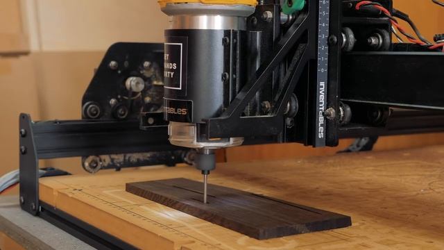 How to Build a Ukulele Bass // Binding and Final Assembly - Ep.4 смотреть онлайн