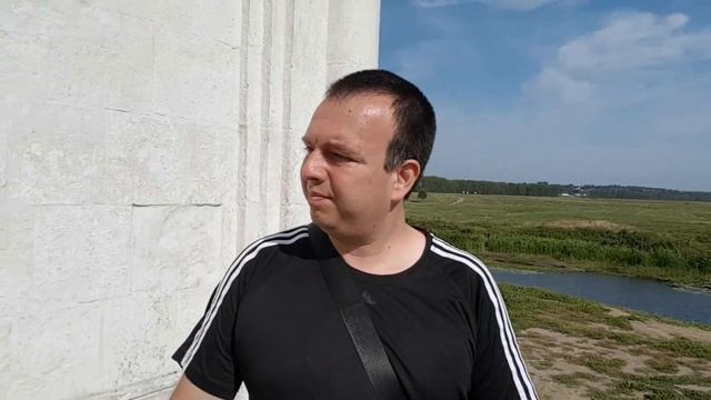 Потрясающий воображение Храм Покрова на Нерли | Сочинцы на "ЗОЛОТОМ КОЛЬЦЕ" смотреть онлайн
